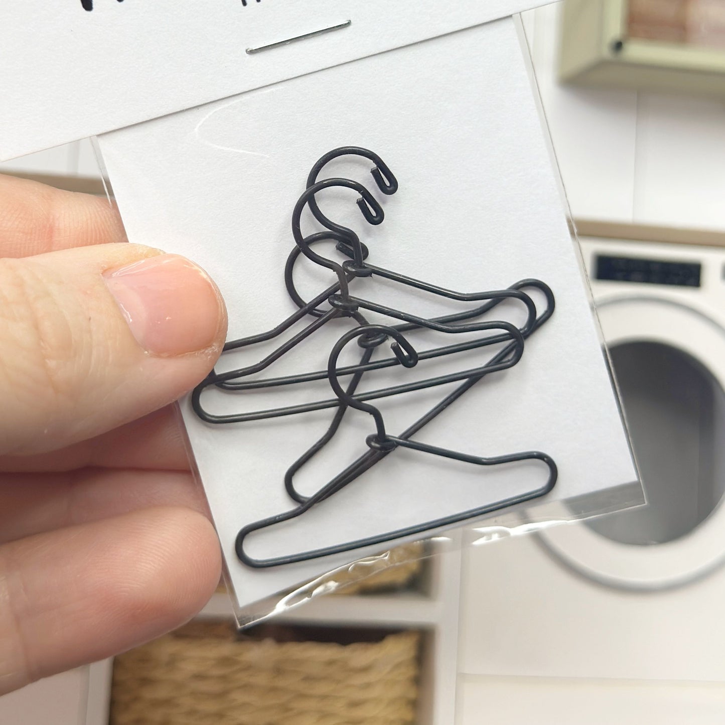 Black Hangers
