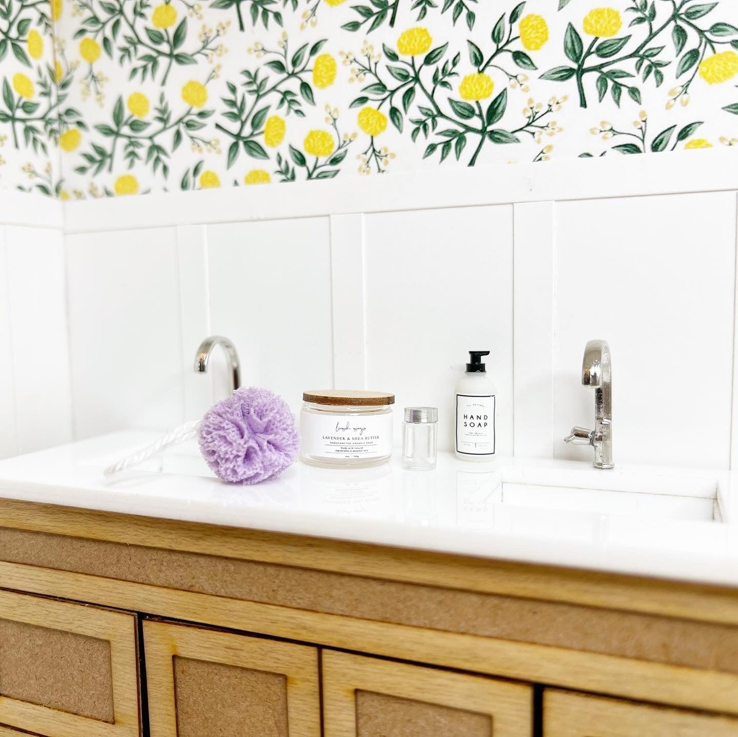 Bathroom Accessory Set