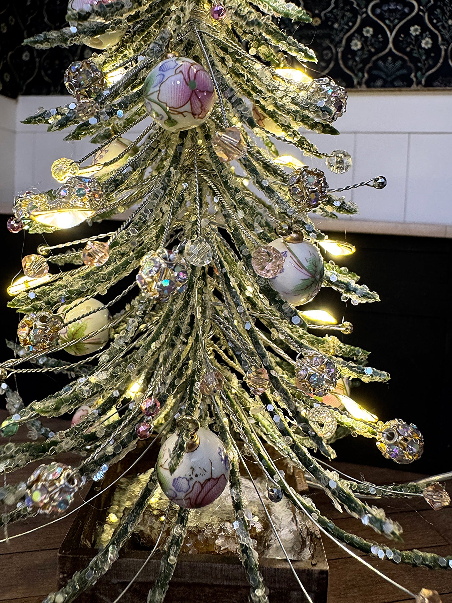 Christmas Tree - Floral