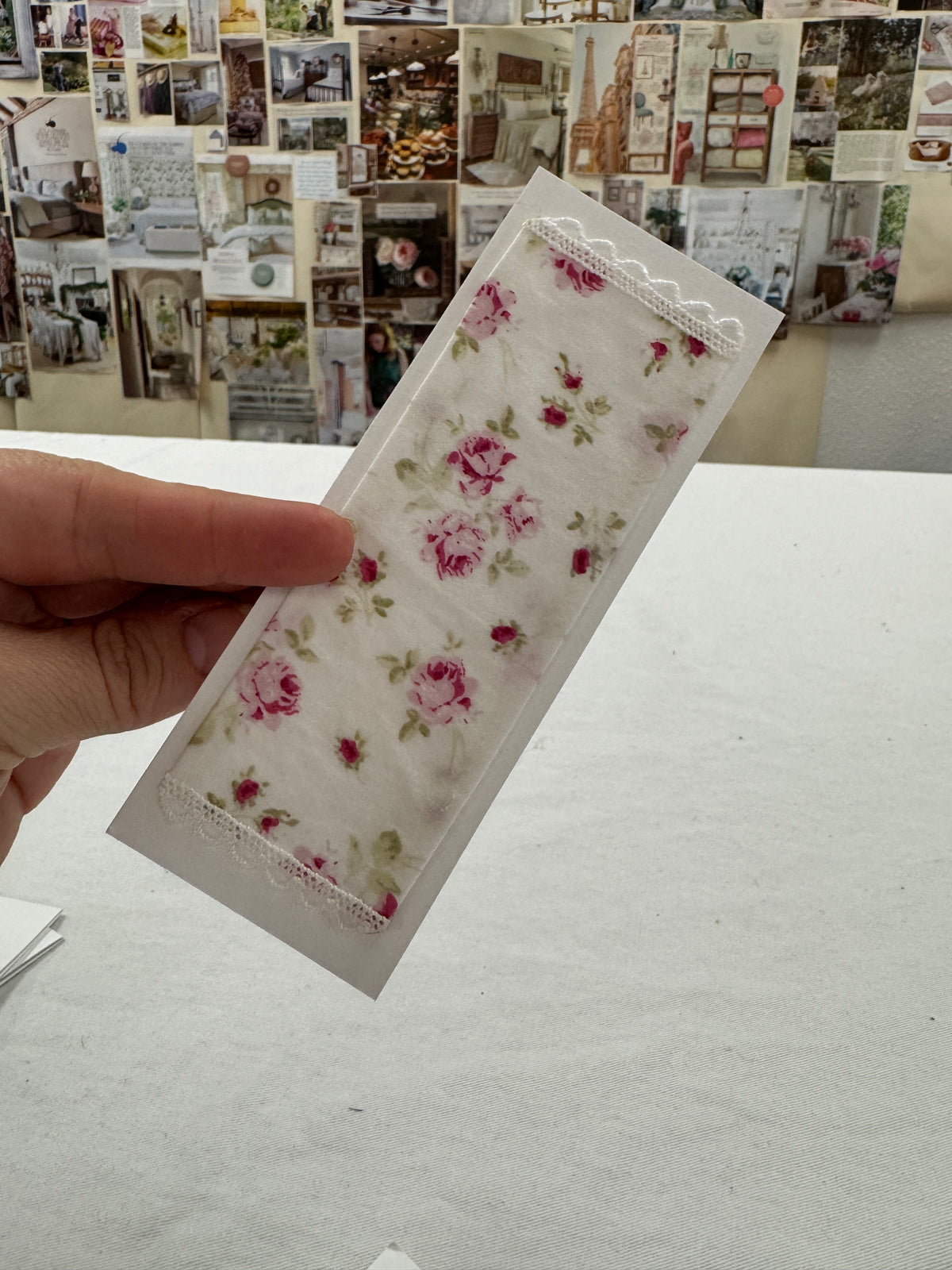 Table Runner Pink Floral