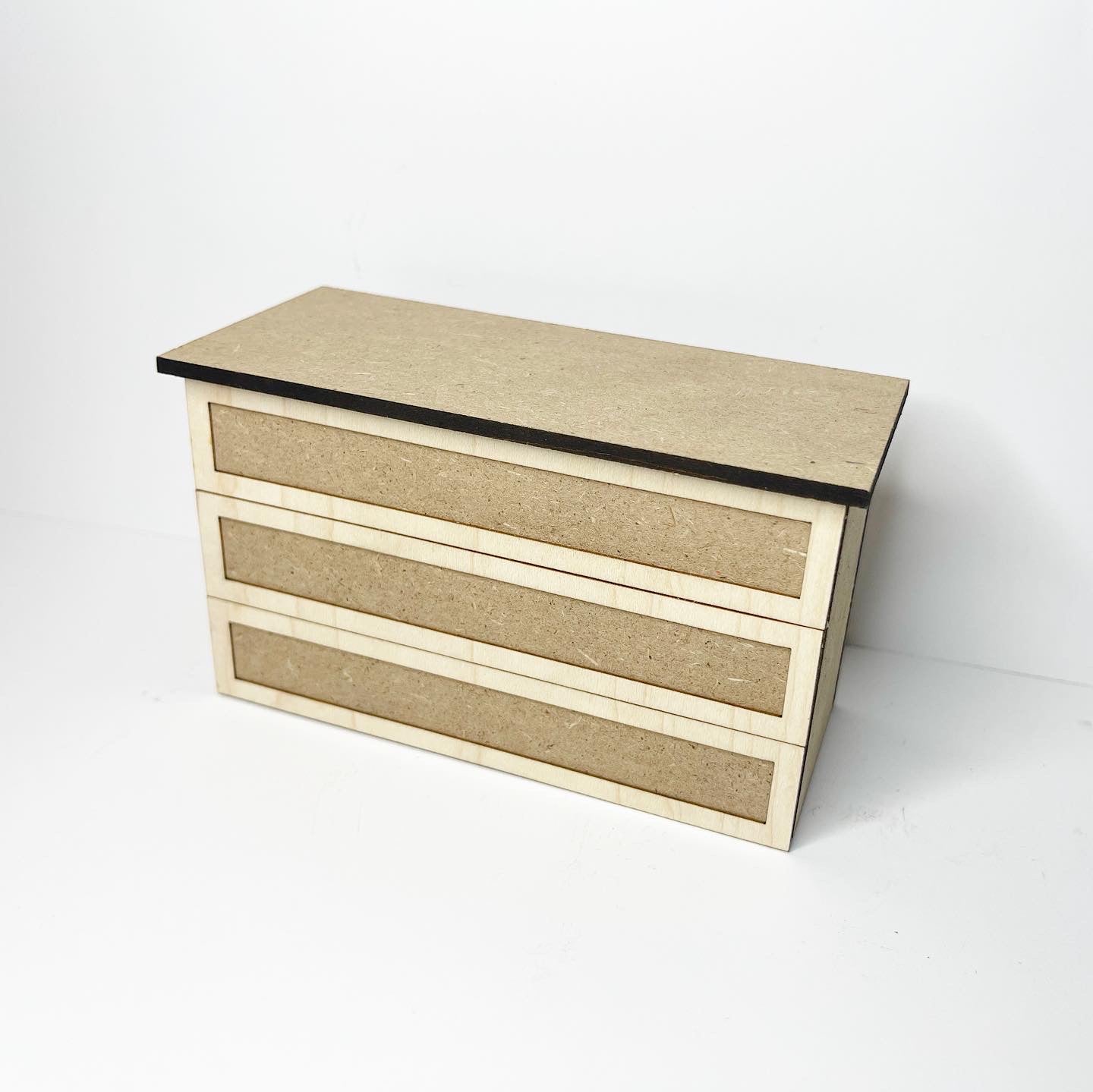 Island with Drawers, Shaker