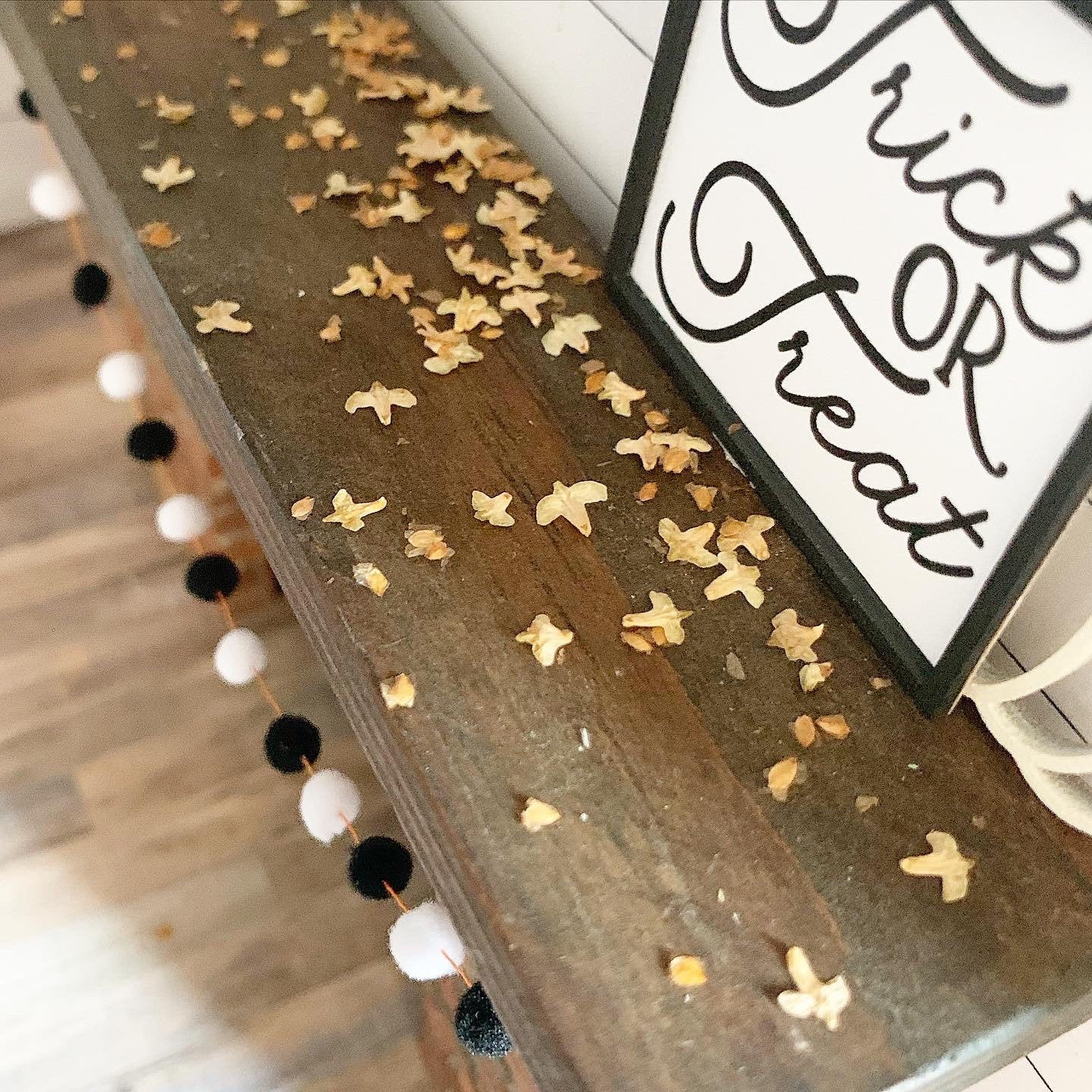 Decorative Fall Leaves