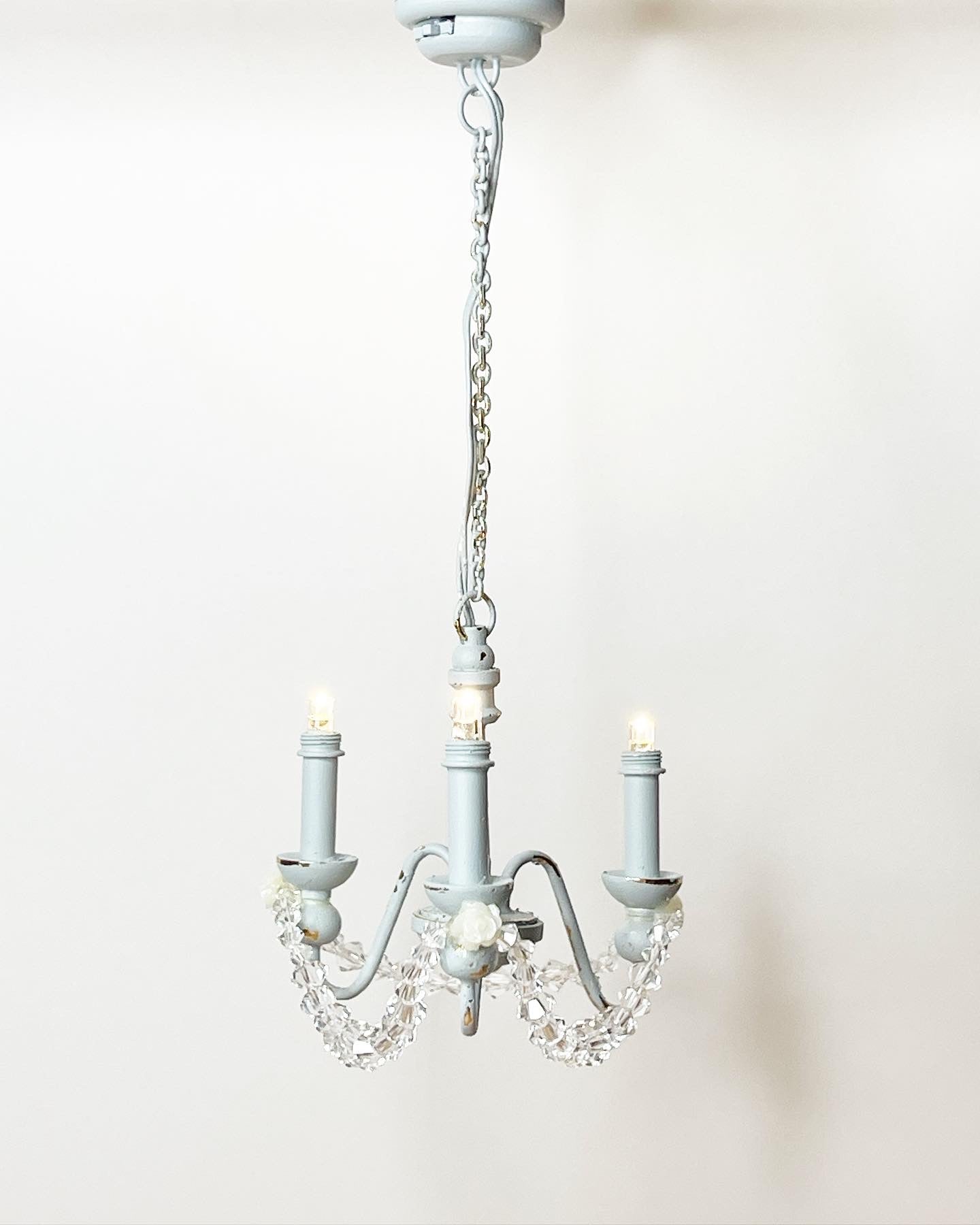 Powder Blue Chandelier, Battery Operated