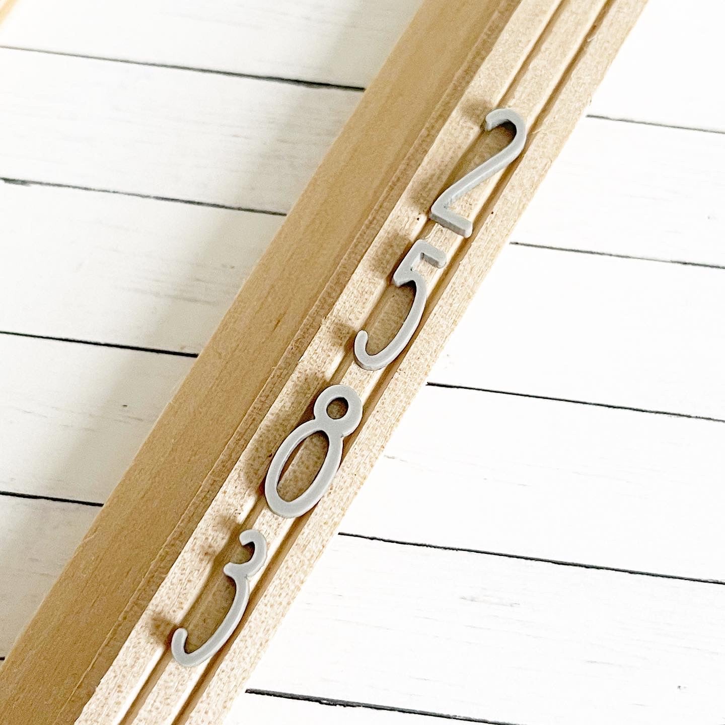 House Numbers, Farmhouse