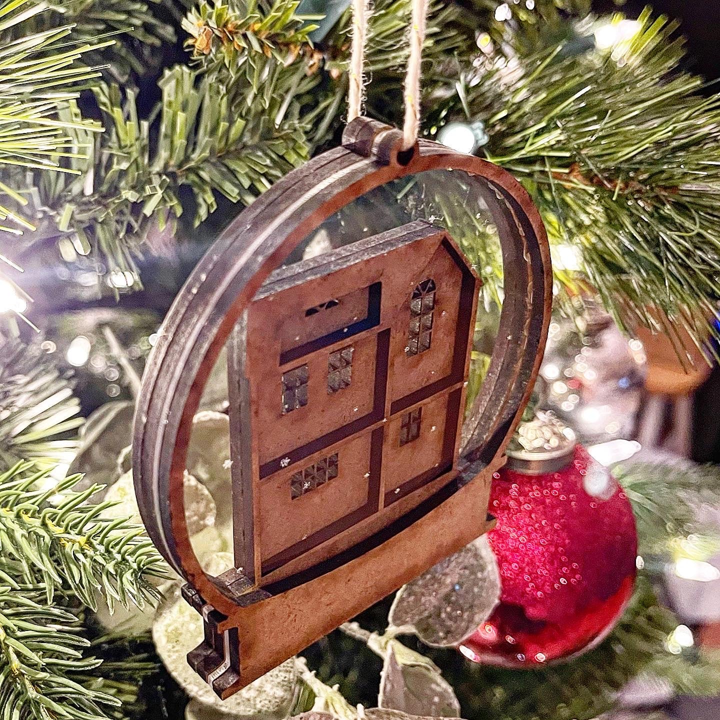 Dollhouse Snow Globe Ornament Kit