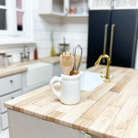 Pitcher Utensil Holder