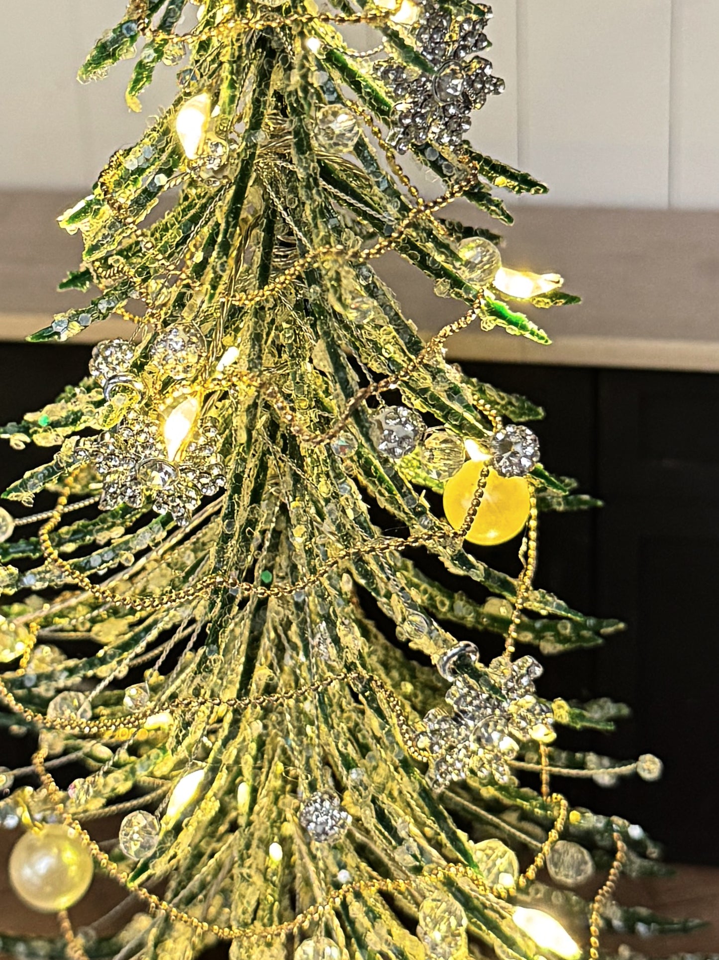 Christmas Tree - Snowflakes