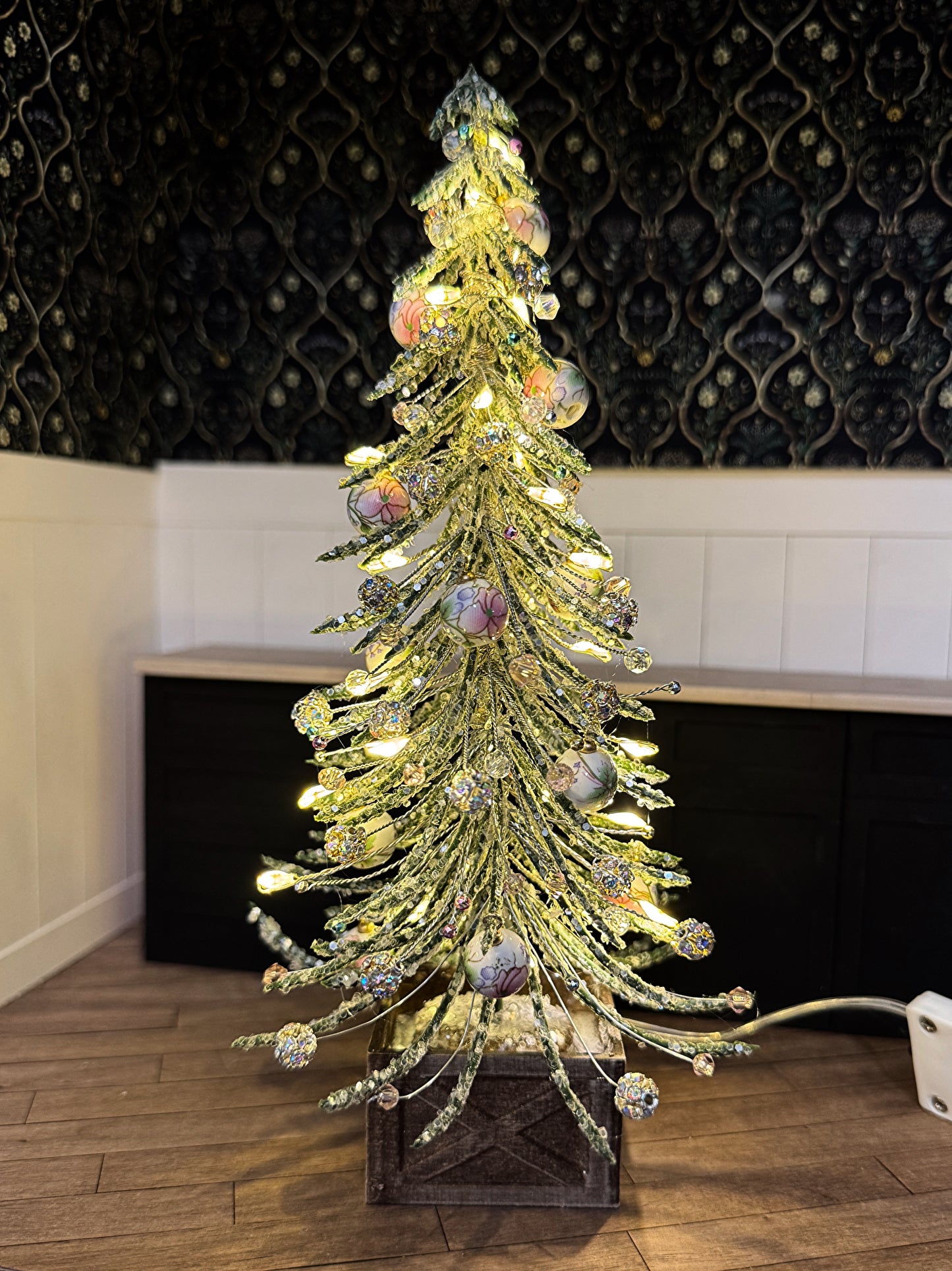 Christmas Tree - Floral