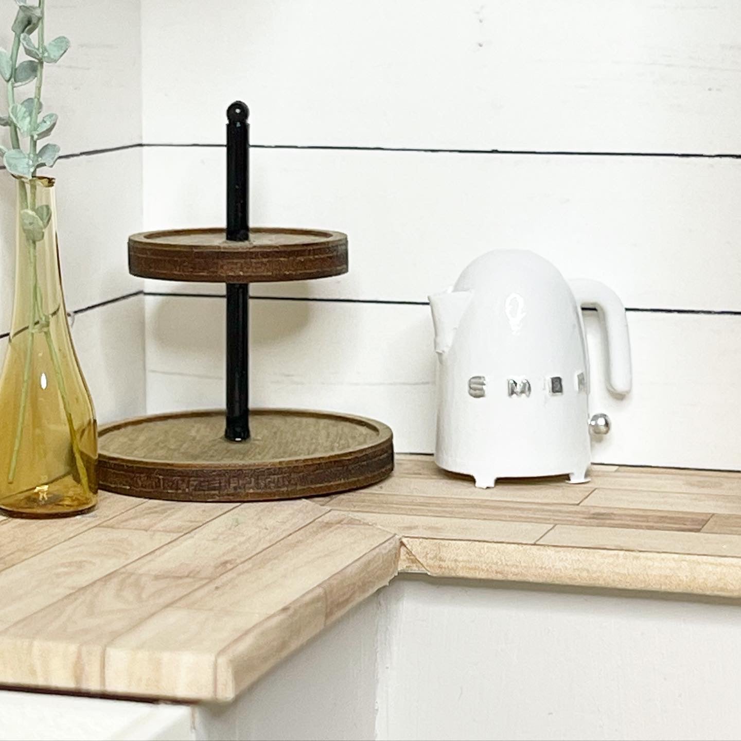 White & Silver Kettle