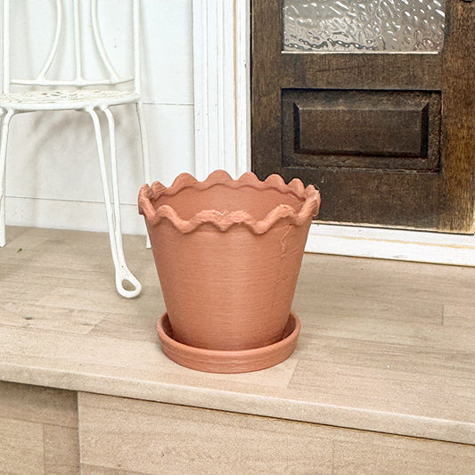 Scalloped Pot (Unfinished)