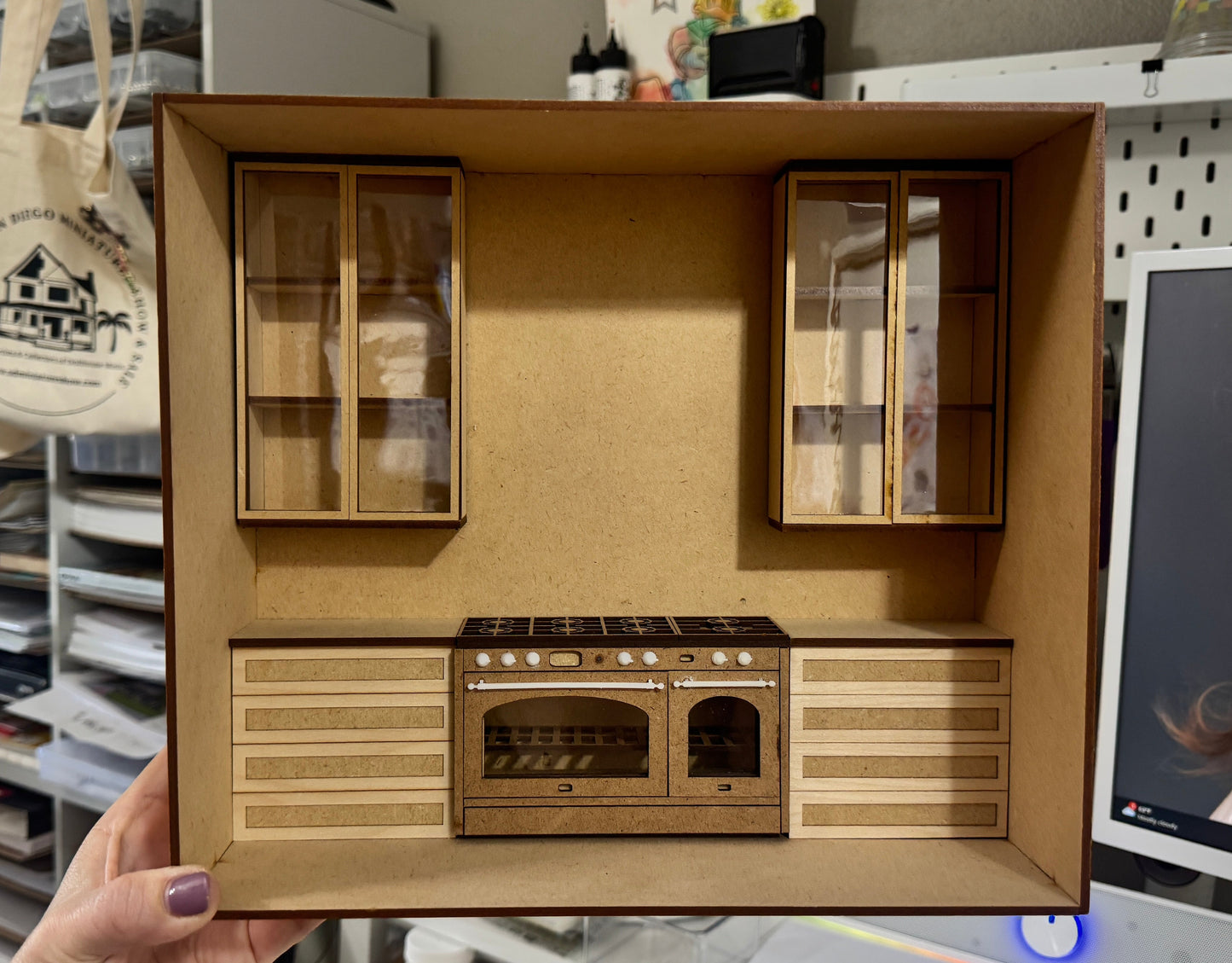 SAMPLE SALE - Kitchen Roombox