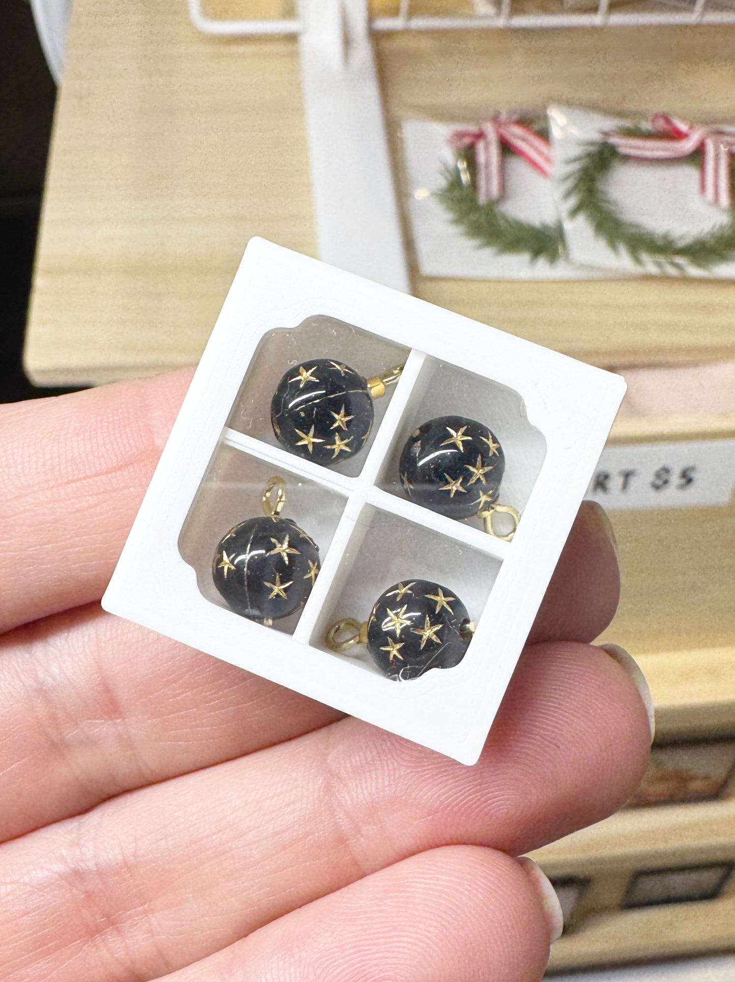 Ornament Set Black Stars