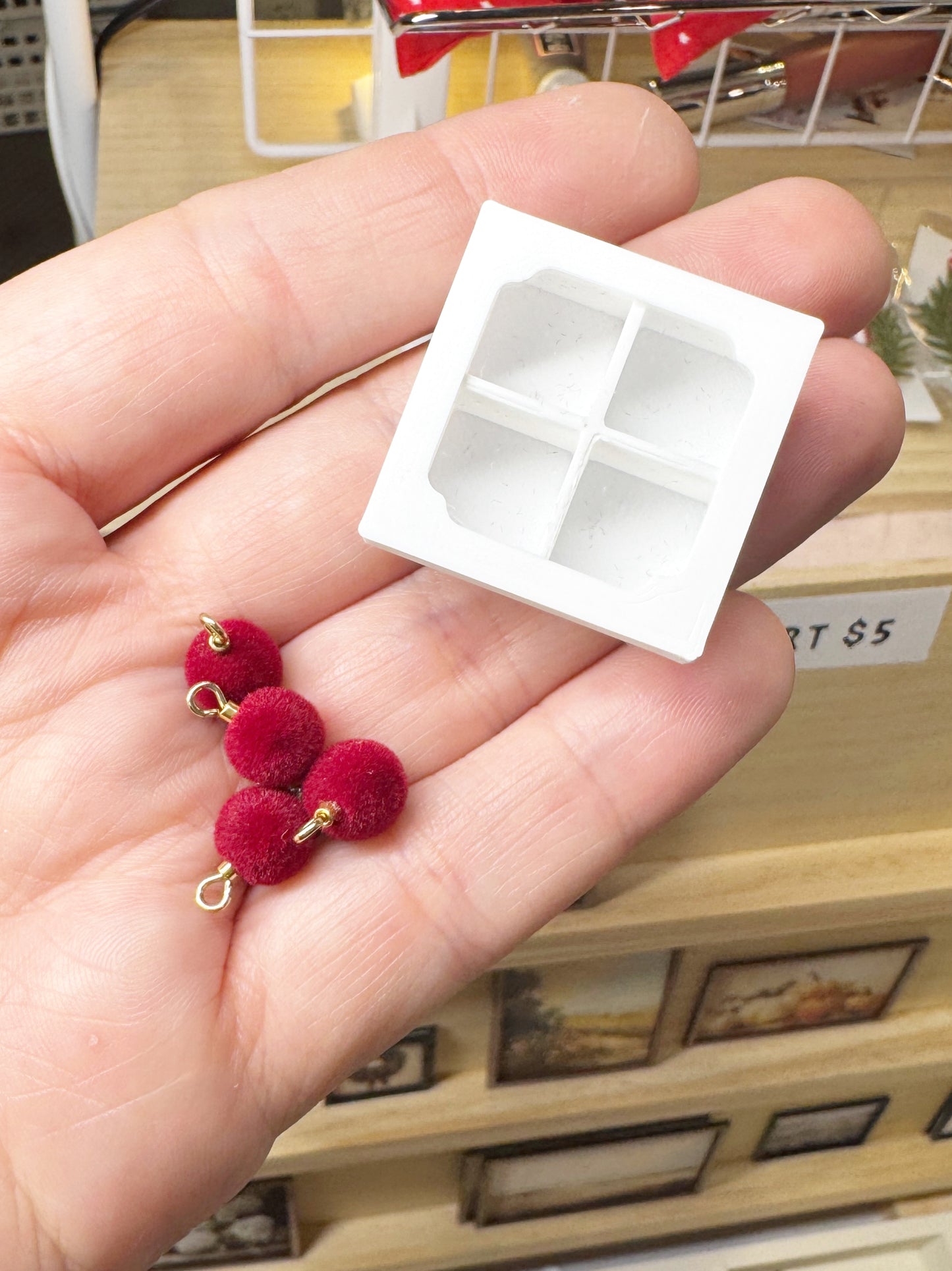 Ornament Set Red Flocked