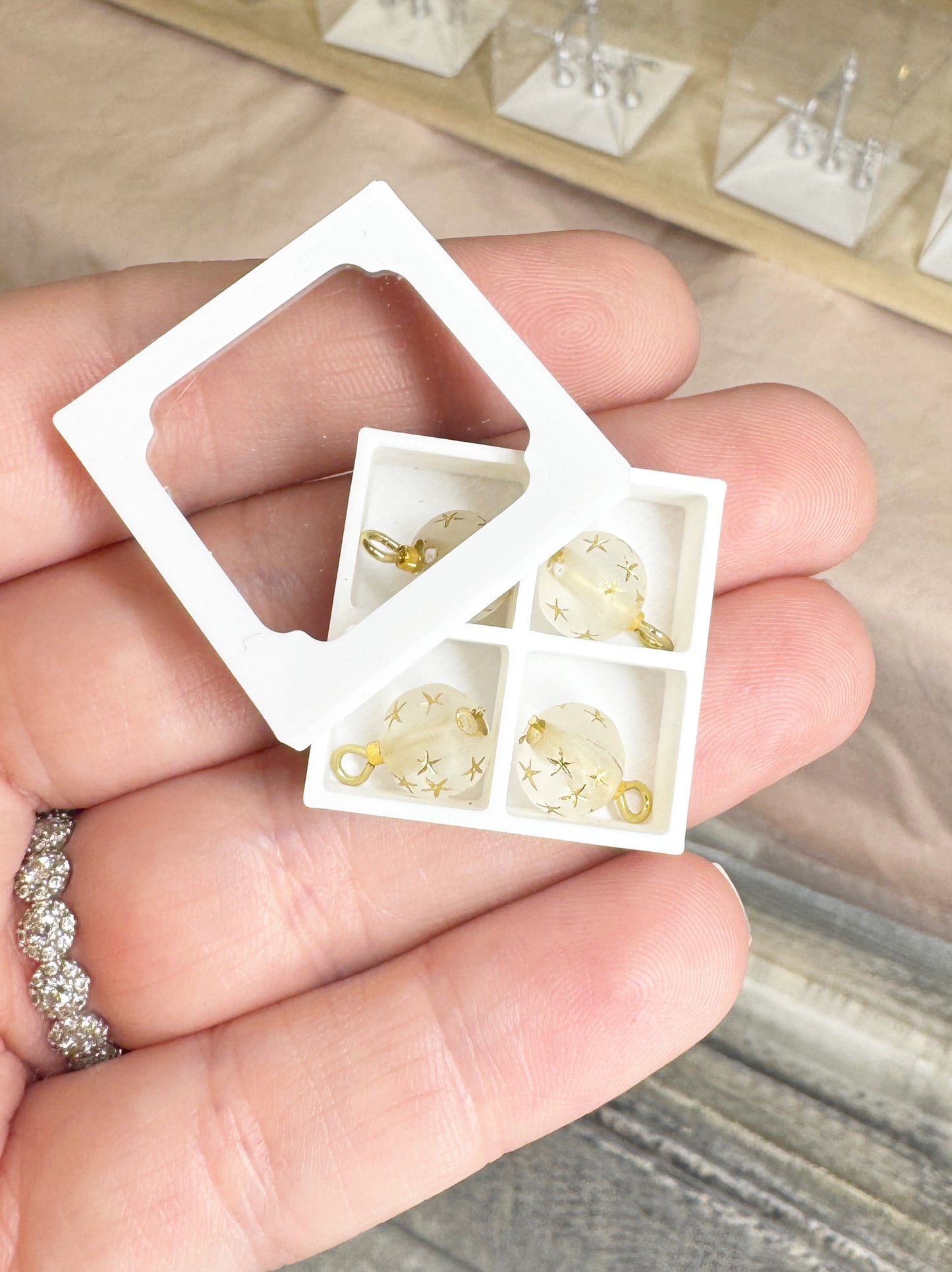 Ornament Set Frosted Gold Stars