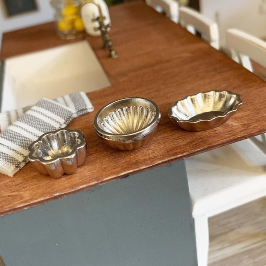 Silver Baking Pan Set