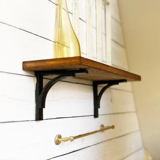 Modern Black Brackets