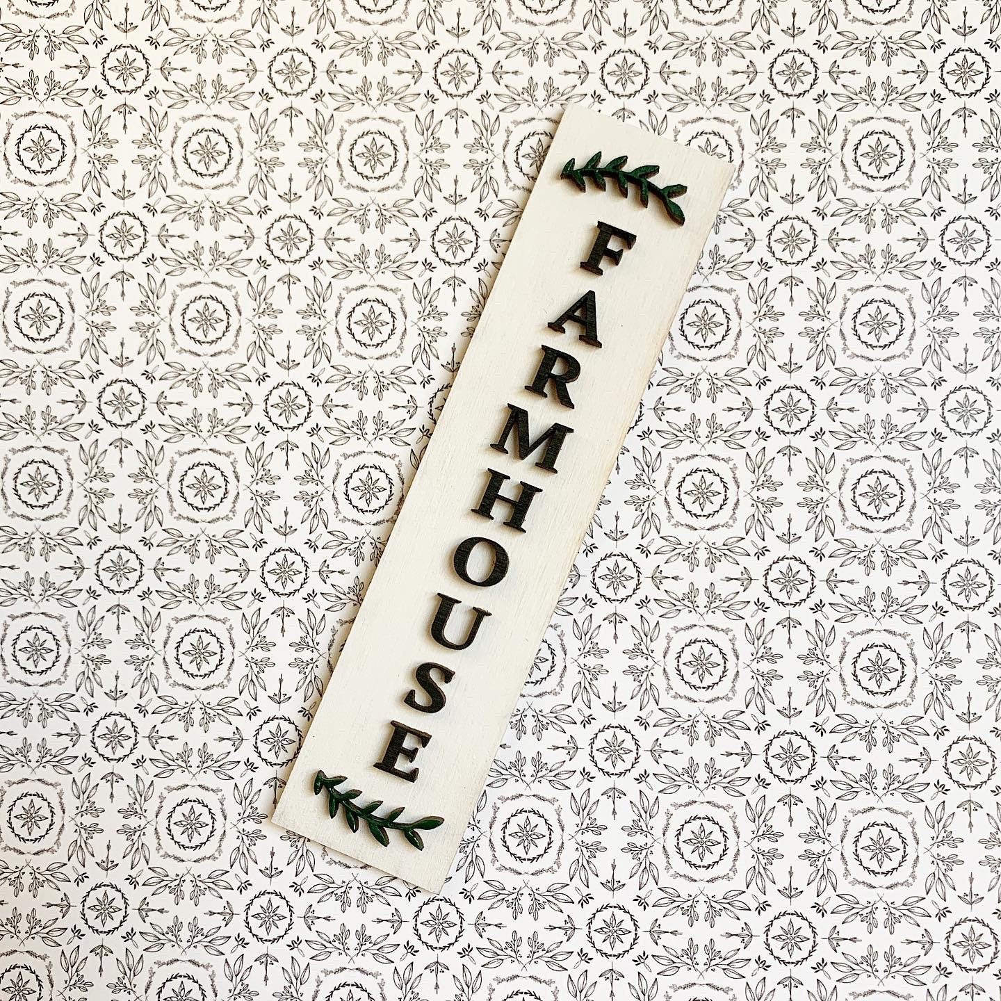 Farmhouse Porch Décor