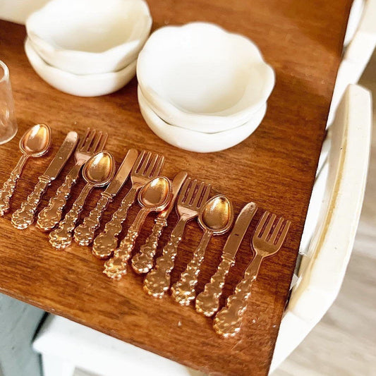 Silverware Setting (3 Finishes Available)