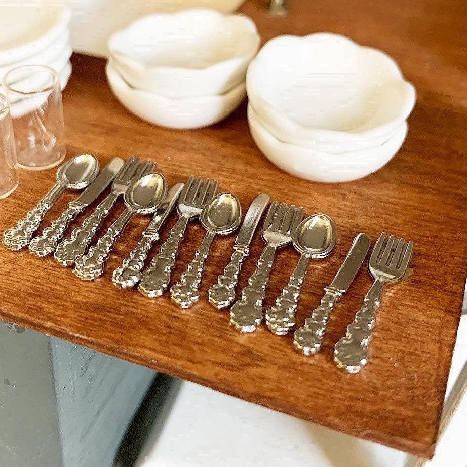 Silverware Setting (3 Finishes Available)