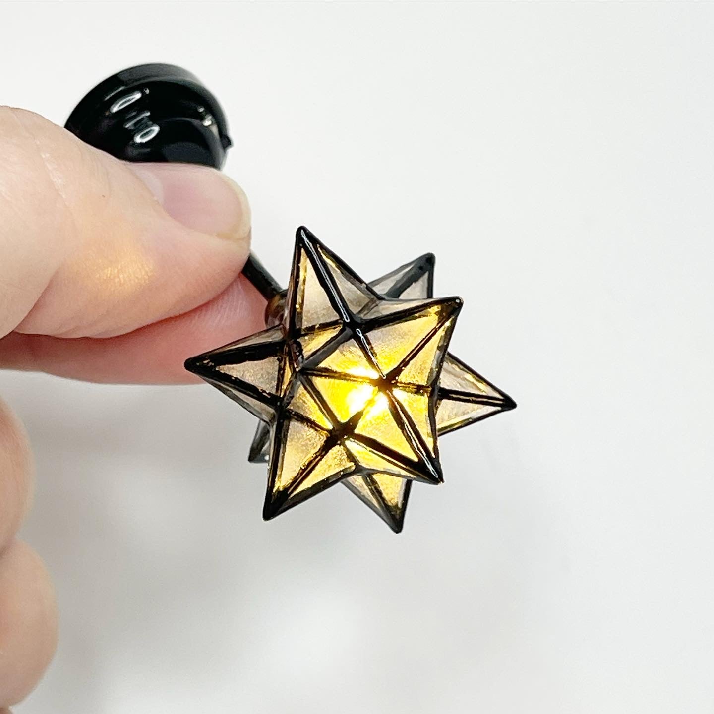 Star Pendant Light with Magnetic Base